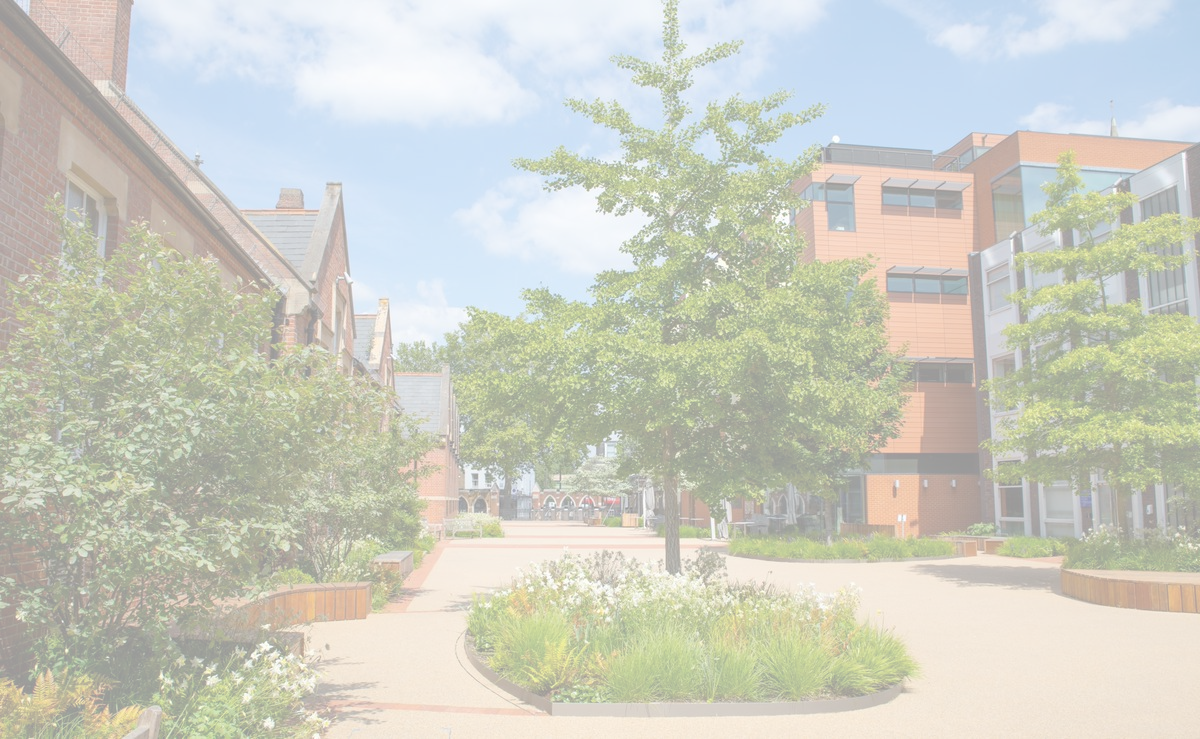 Latymer Upper School / 拉蒂默中学