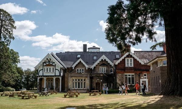 The Yehudi Menuhin School / 耶胡迪梅纽因学校