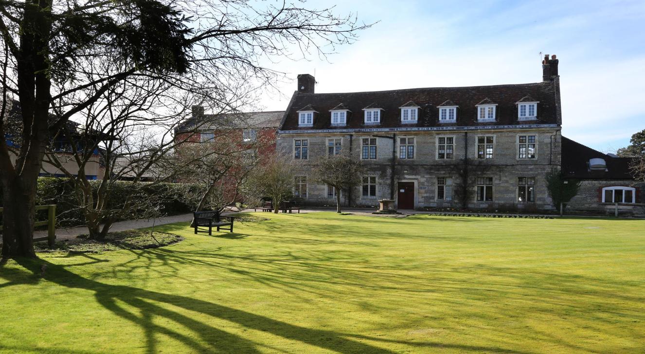 Warminster School / 沃明斯特学校