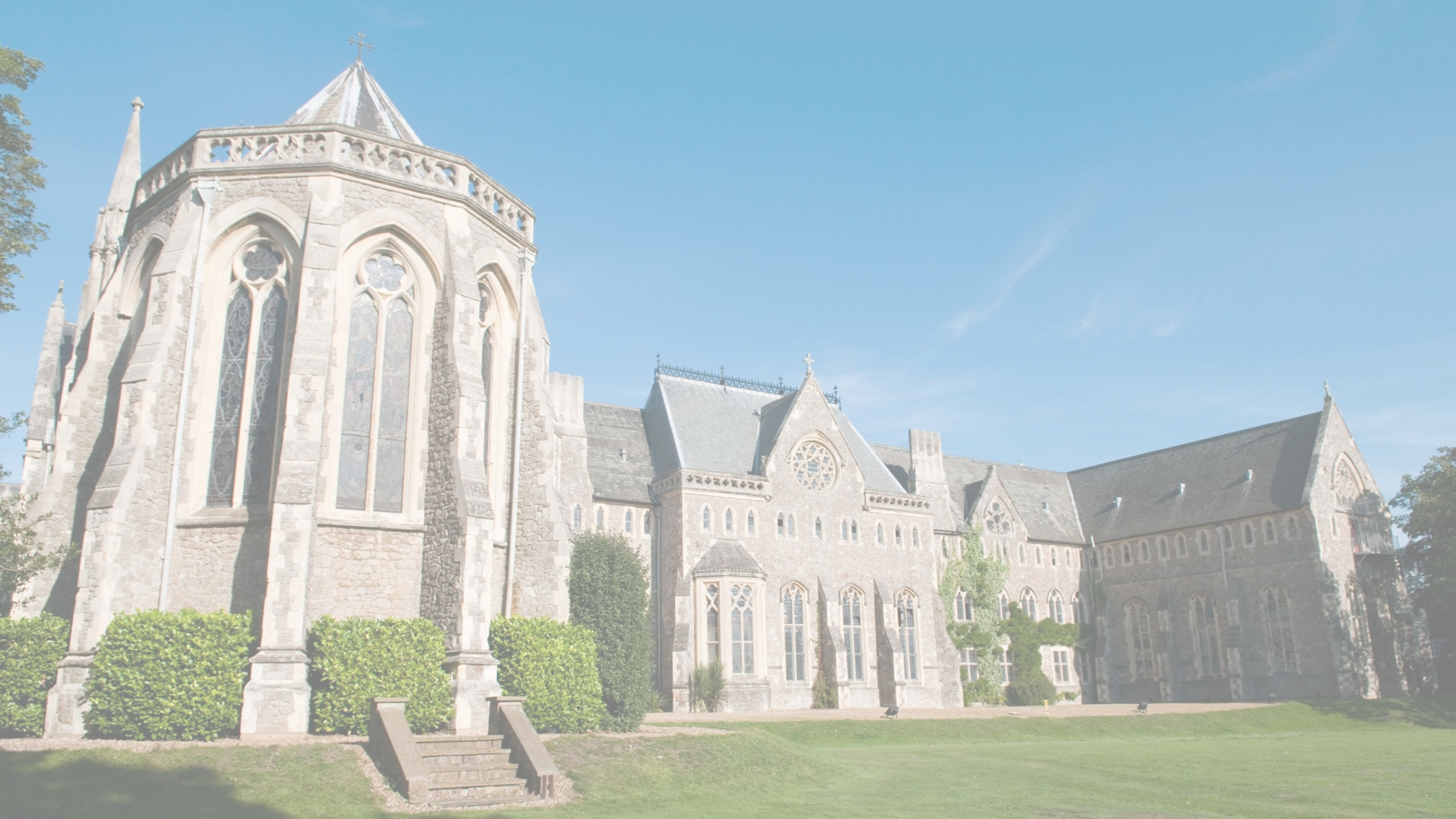 QUEEN MARGARET'S SCHOOL / 玛格丽特女王学校