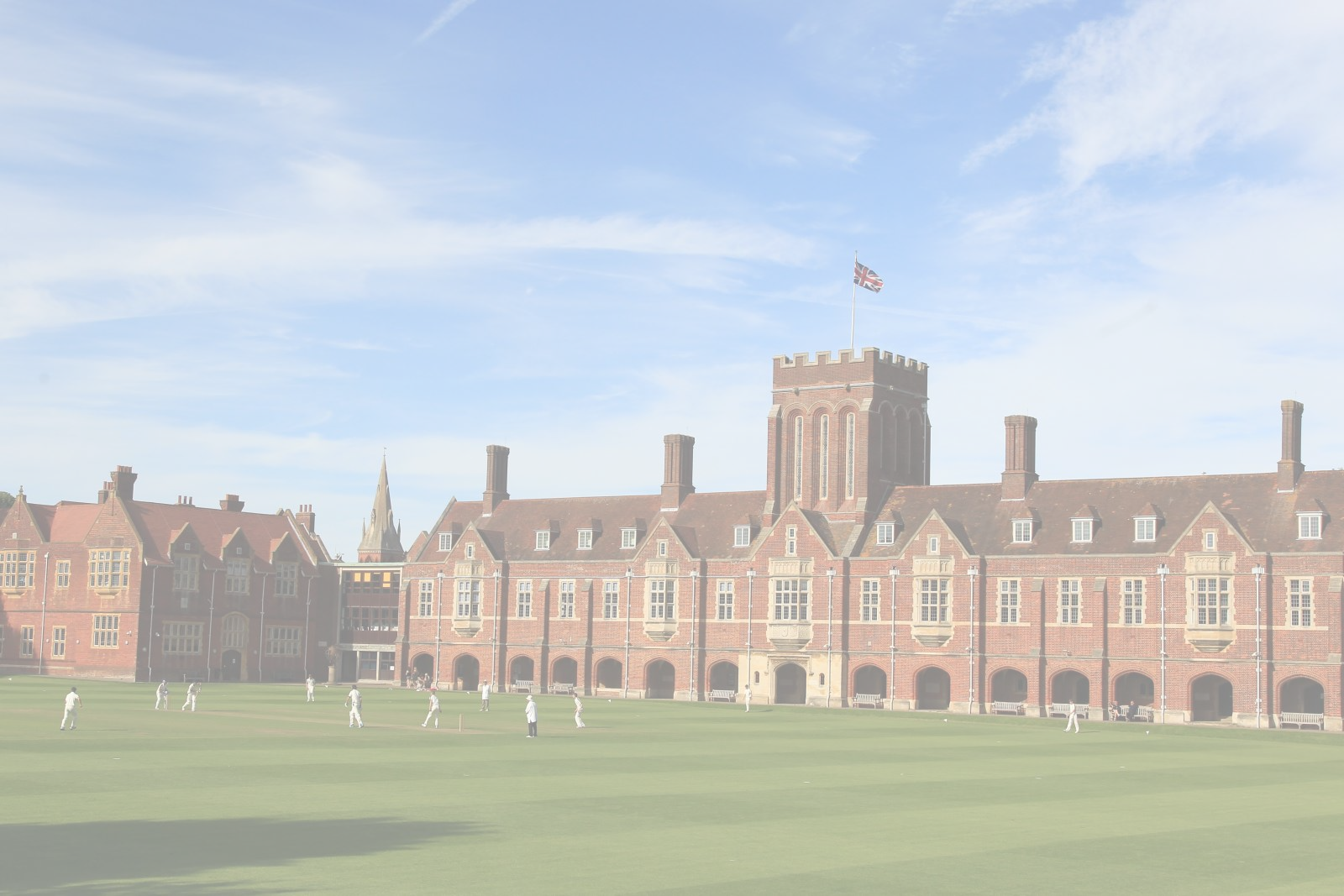 EASTBOURNE COLLEGE​ / 伊斯堡学校